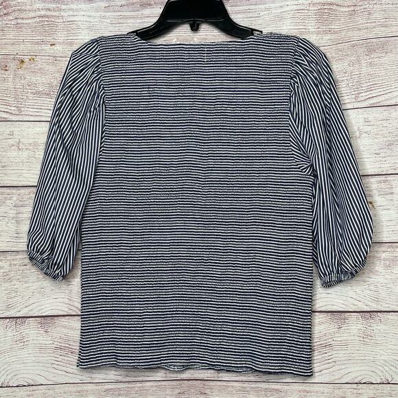 Nation LTD Samira Smocked Tee Navy Stripe Puff Sleeve Top Size Large New - Picture 6 of 12